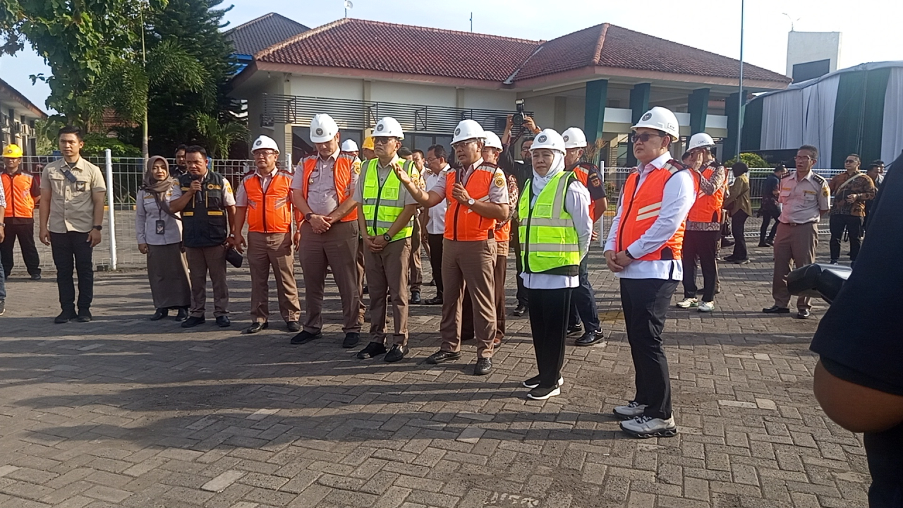 Khofifah Resmikan Instalasi Karantina Terpadu Jatim, Perkuat Biosecurity dan Konektivitas Logistik Nasional