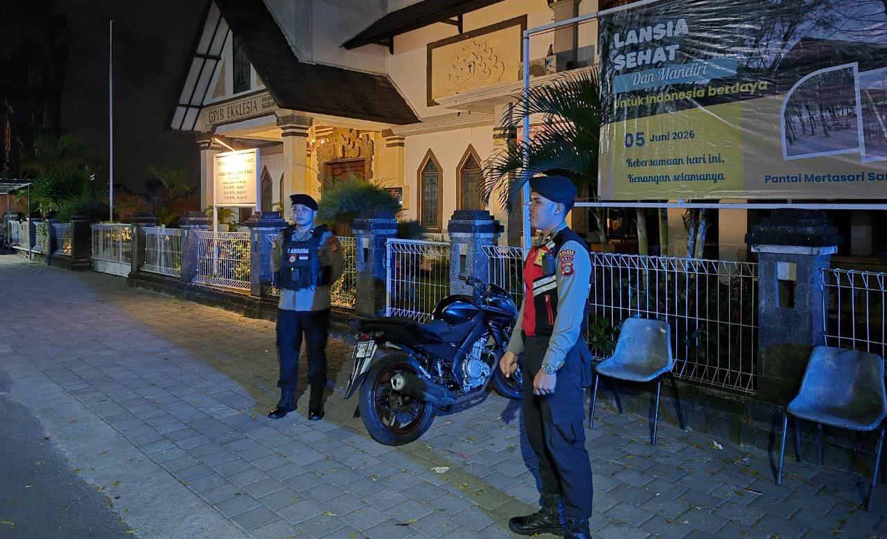 Patroli Dialogis Sat Samapta Pastikan Tempat Ibadah di Kawasan Bandara I Gusti Ngurah Rai Tetap Kondusif