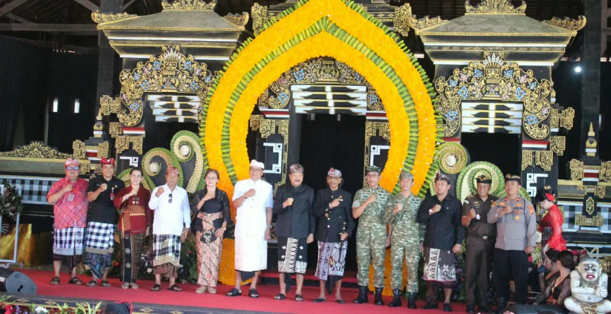 Dandim Tabanan Hadiri Pembukaan Tanah Lot Art and Food Festival VII, Angkat Harmoni Alam
