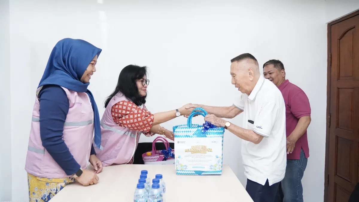 Srikandi PLN Icon Plus Tebar Kebahagiaan untuk  Pelanggan Setia ICONNET di Hari Pelanggan Nasional 2026