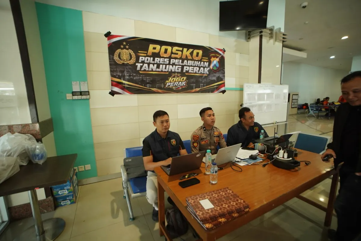 Polres Pelabuhan Tanjung Perak Gerak Cepat, Dirikan Posko Korban KM Virgo Transport 8