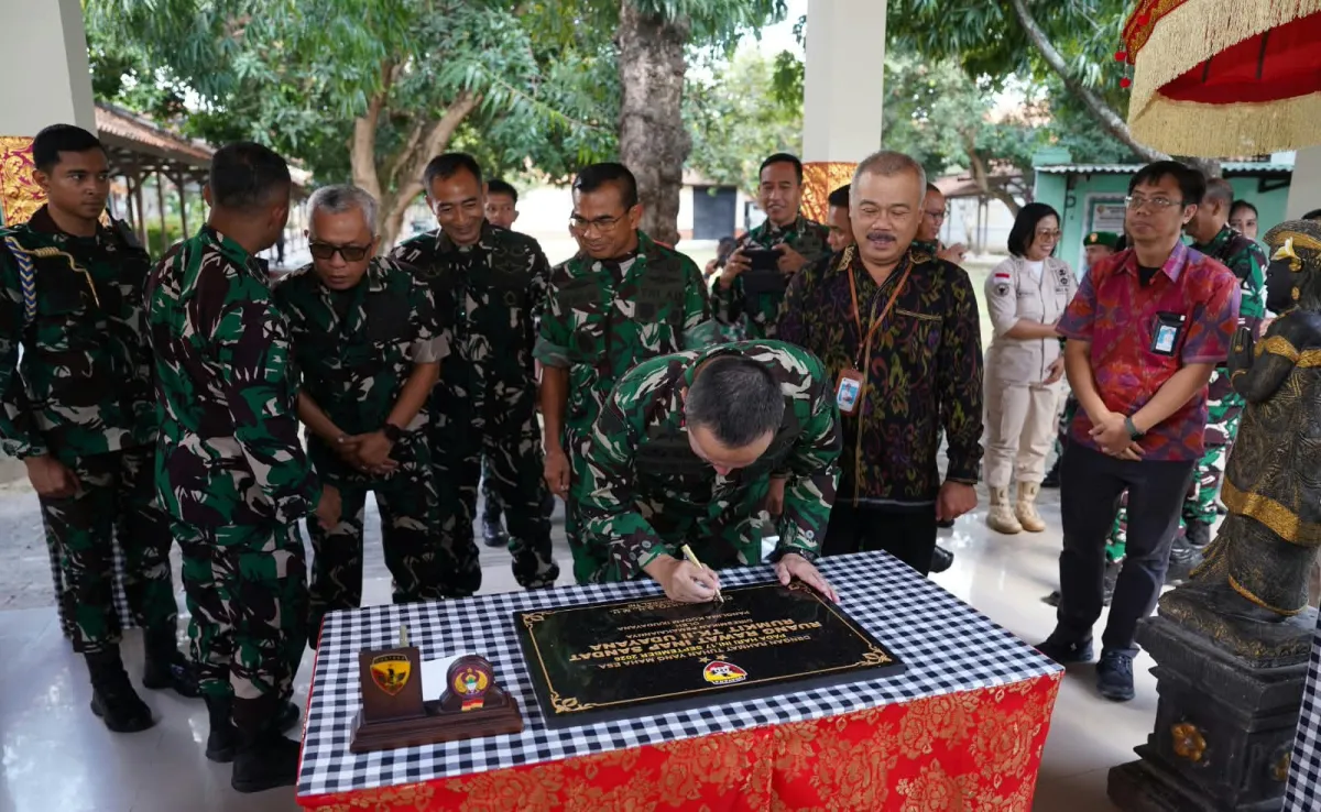 Perkuat Fasilitas Kesehatan, Pangdam IX/Udayana Resmikan Ruang Rawat Inap Sandat Rumkit Tk. II Udayana