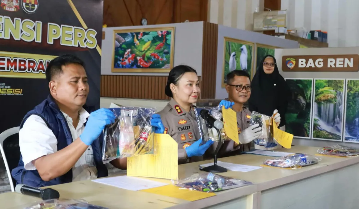 Polres Jembrana Ungkap 7 Kasus Narkotika, 8 Tersangka dan 111,25 Gram Sabu Diamankan