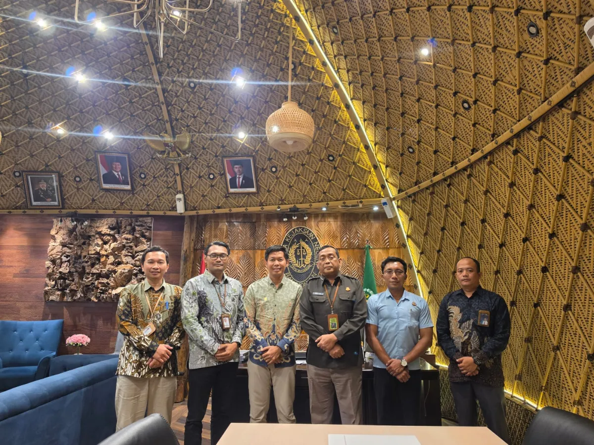 Perkuat Keandalan Kelistrikan Pulau Madura, PLN UIP JBTB Silaturahmi dan Audiensi Bersama Kejari Bangkalan