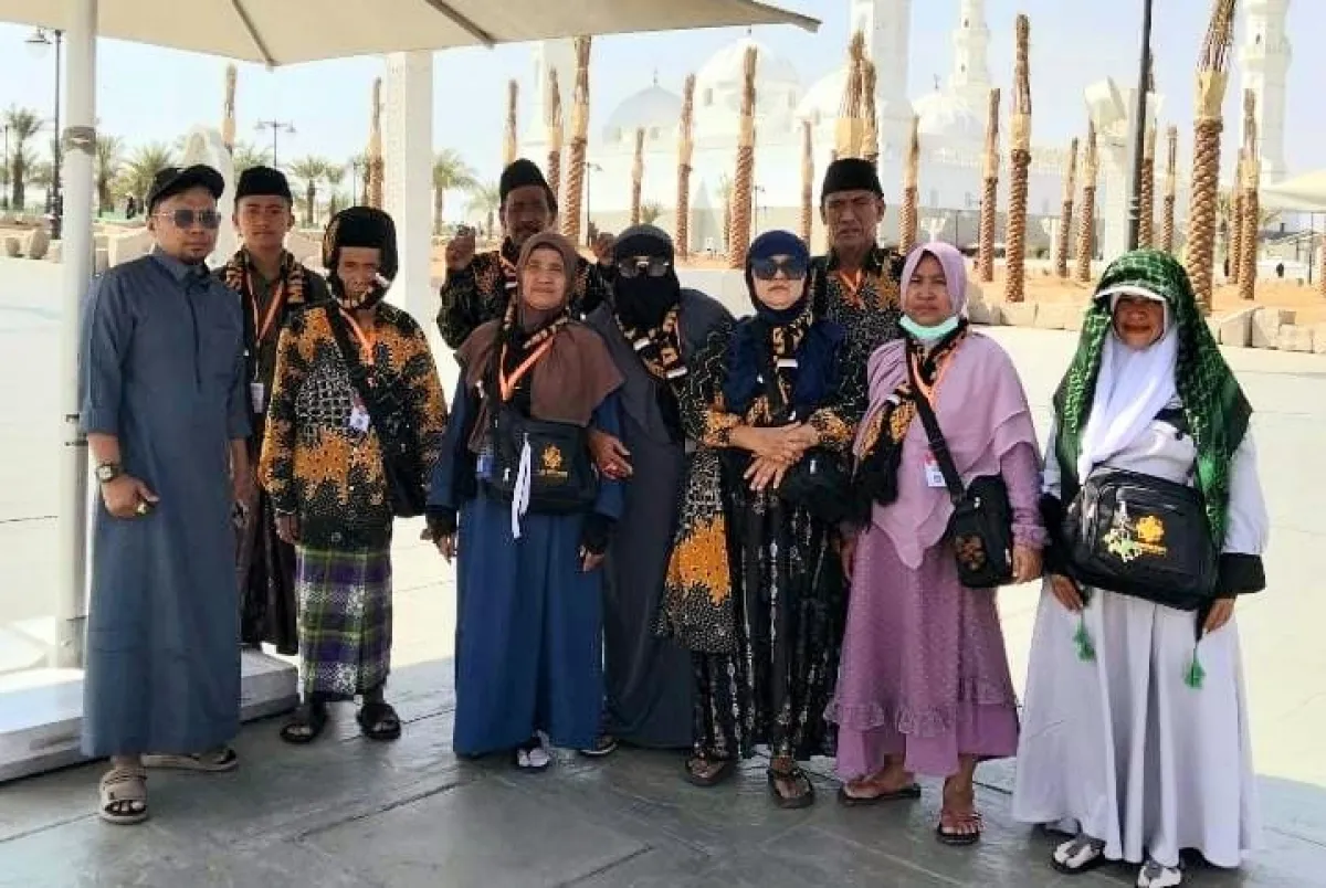 11 Jemaah Umrah Suramadu Terlantar di Jeddah, Agen Perjalanan Belum Beli Tiket Pulang