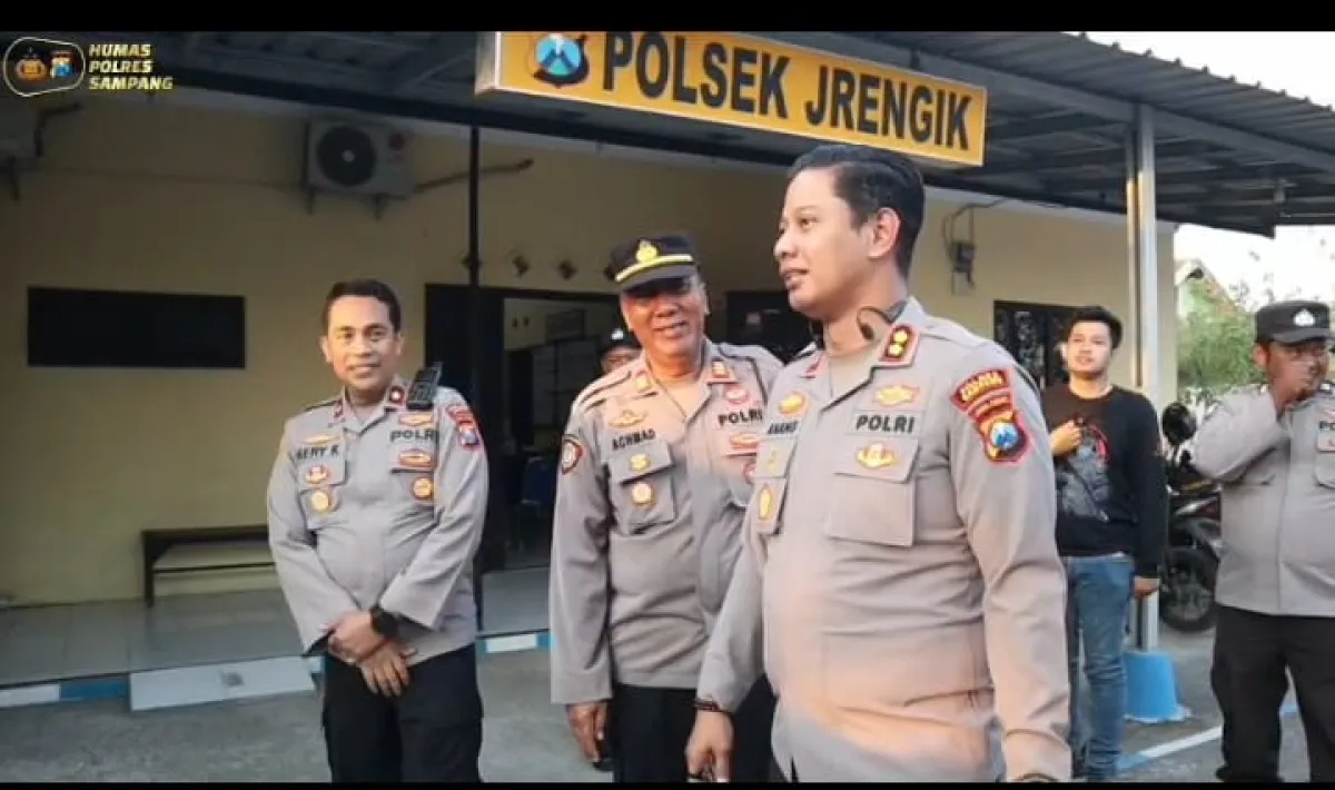 Sambangi Mapolsek Jrengik, Kapolres Sampang AKBP Anang Hardianto Tegaskan Komitmen Jaga Kondusivitas dan Pelayanan
