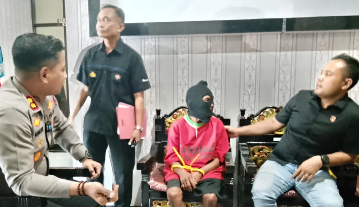 Dendam Berujung Maut di Sampang, Kakek 79 Tahun Tega Bantai Tetangga Pakai Linggis