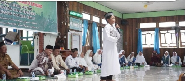 Wakil Bupati Kapuas Hulu Hadiri Kegiatan Majelis Ta’alim Qubro di Desa Lubuk Antuk 